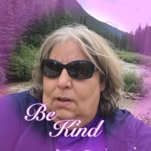 Meet your Posher, Cathy